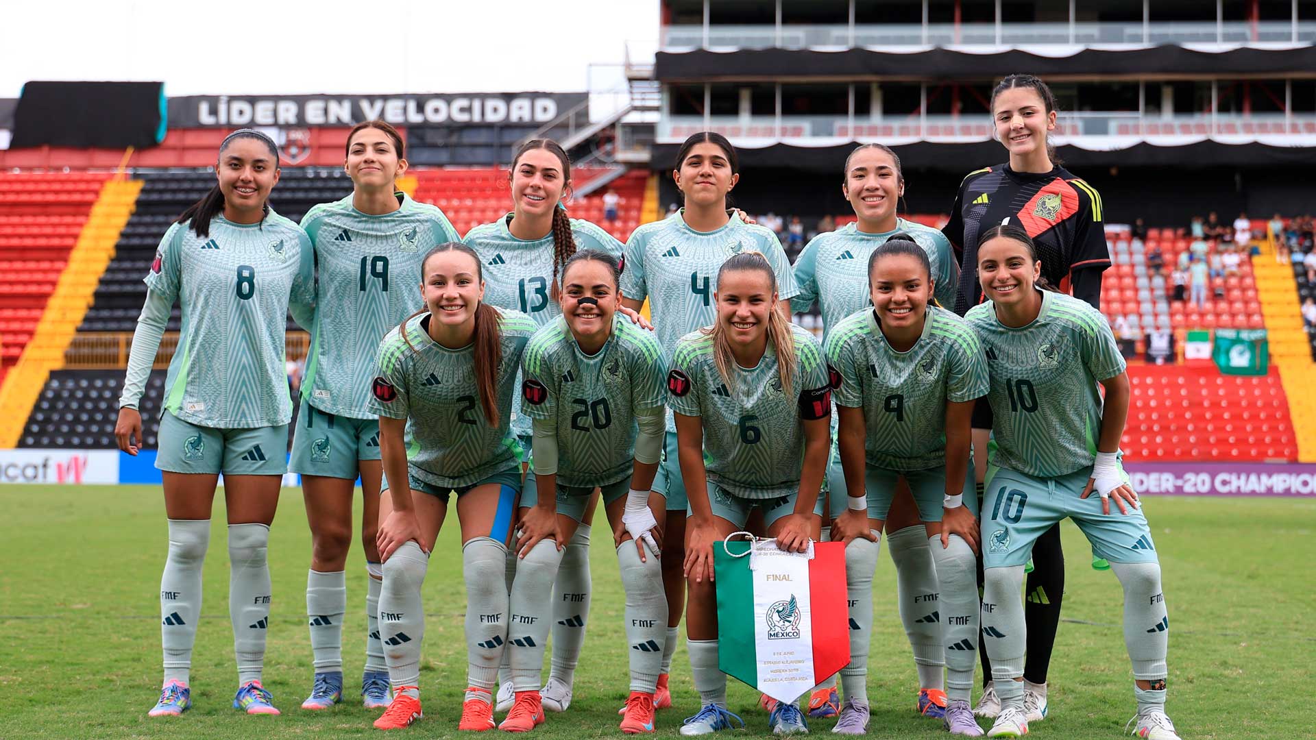 Selección Mexicana femenil cae 3-2 con Canadá y es subcampeona del Premundial femenino de Concacaf